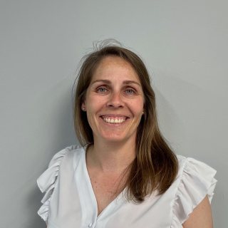 Portrait of Toni Fernandes, Accounting